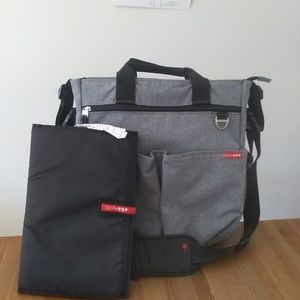 Skip hop duo diaper bag